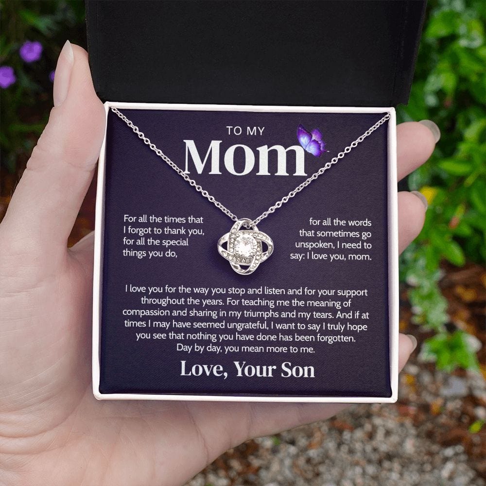 Special necklace 2025 for mom